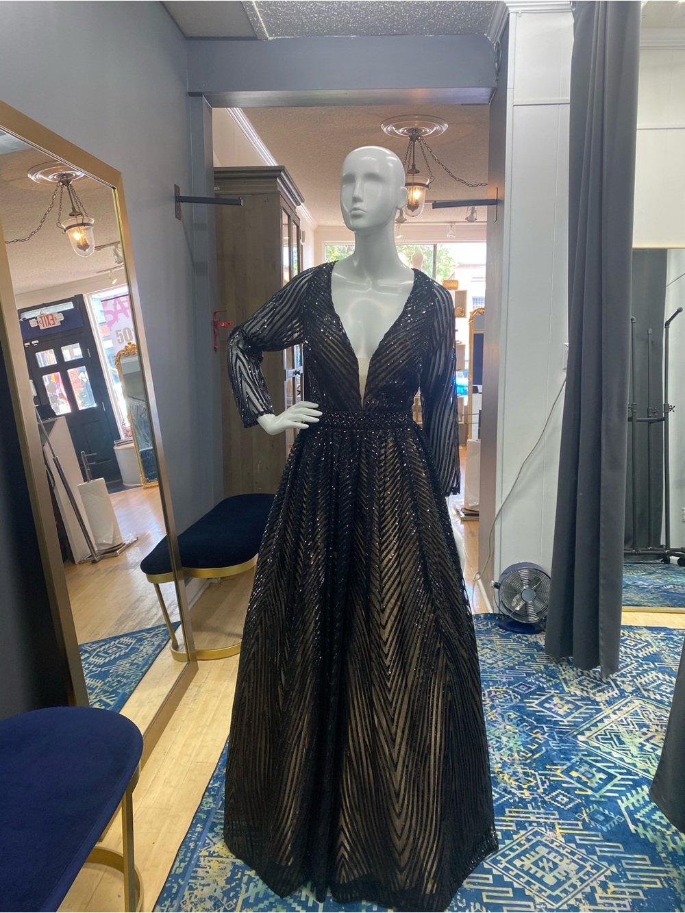 Mac Duggal Black Dress - Picture 4 of 5
